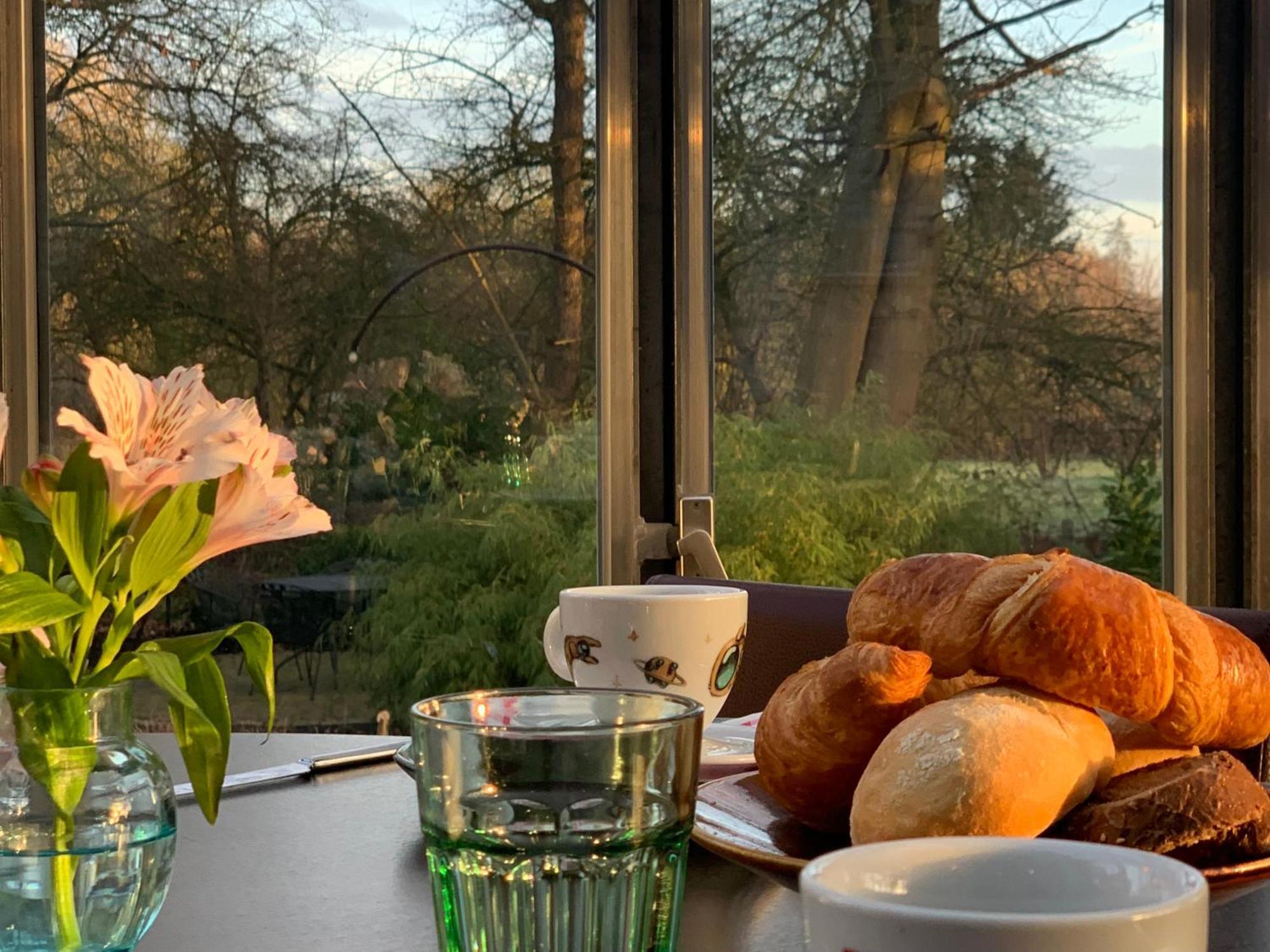 Hotel Au Nom De Dieu Dilsen Stokkem Bagian luar foto